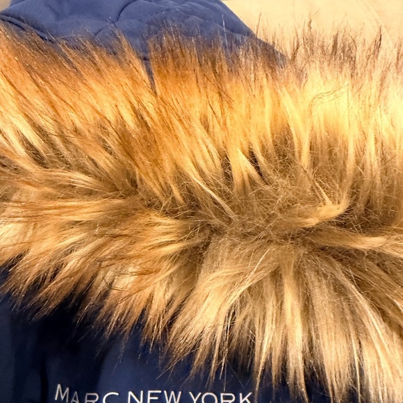 Quilted Blue womens Jacket with Faux Fur Trim size xl, color dark blue preowned - Picture 10 of 10